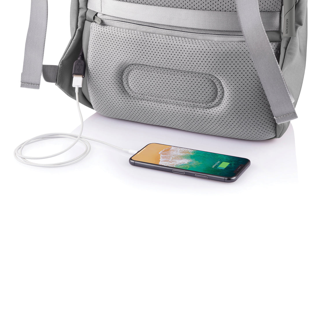 XD Design Bobby Soft | Suya Dayanıklı Sırt Çantası, 15" Laptop Uyumlu, 16 L