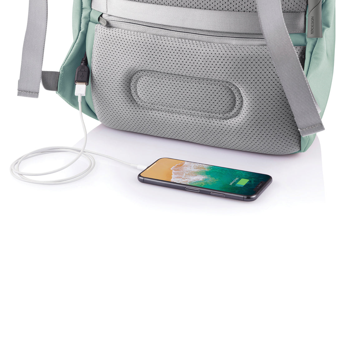 XD Design Bobby Soft | Suya Dayanıklı Sırt Çantası, 15" Laptop Uyumlu, 16 L