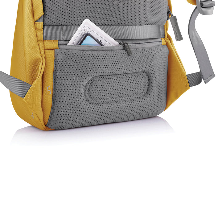 XD Design Bobby Soft | Suya Dayanıklı Sırt Çantası, 15" Laptop Uyumlu, 16 L