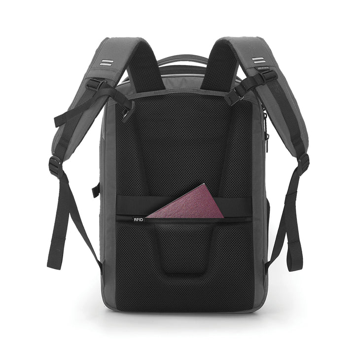 XD Design BizzBackpack | 16" inç Laptop Uyumlu Genişleyebilir Sırt Çantası, 18L - 25L