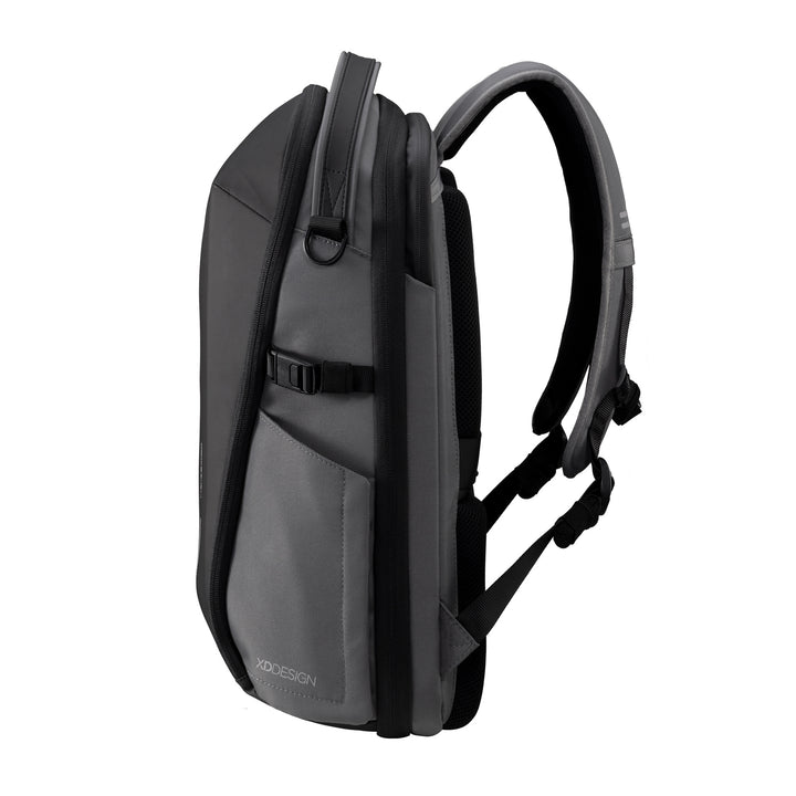 XD Design BizzBackpack | 16" inç Laptop Uyumlu Genişleyebilir Sırt Çantası, 18L - 25L