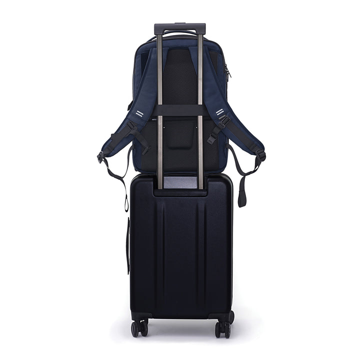 XD Design BizzBackpack | 16" inç Laptop Uyumlu Genişleyebilir Sırt Çantası, 18L - 25L