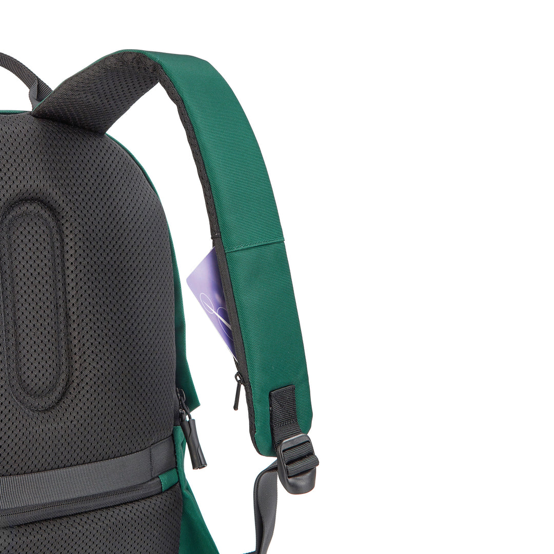 XD Design Bobby Soft | Suya Dayanıklı Sırt Çantası, 15" Laptop Uyumlu, 16 L