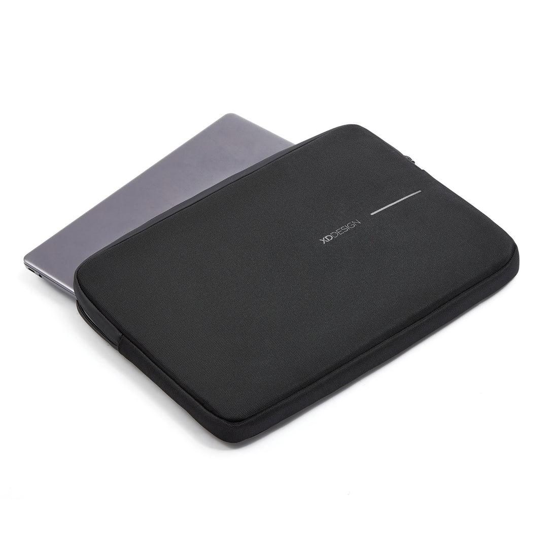 XD Design 16" Laptop Sleeve, black