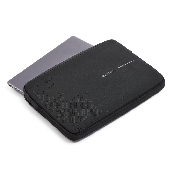 XD Design 16" Laptop Sleeve, black