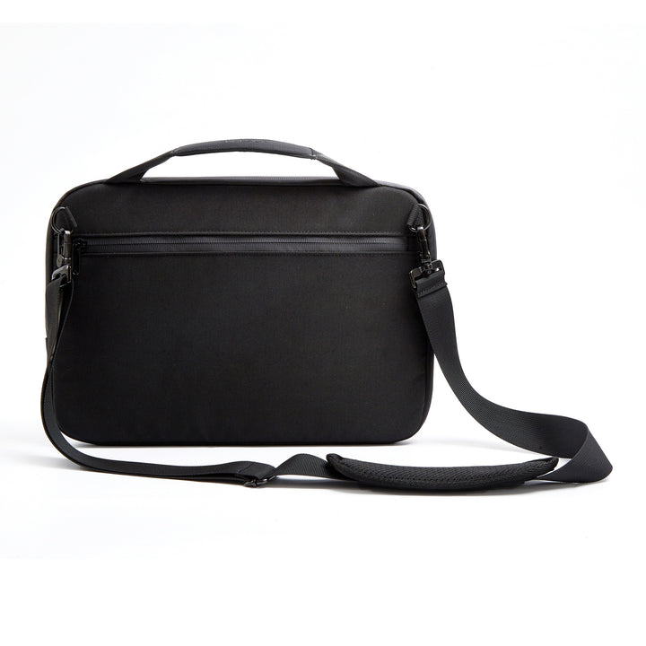 XD Design 16" Executive Laptop Bag, black