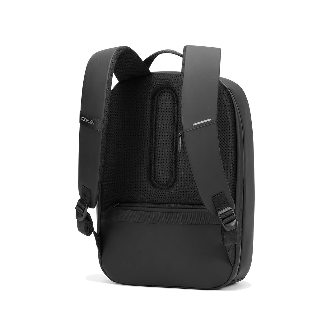 XD Design Bobby Edge | Suya İtici Sırt Çantası, 16" Laptop Uyumlu, 17 L