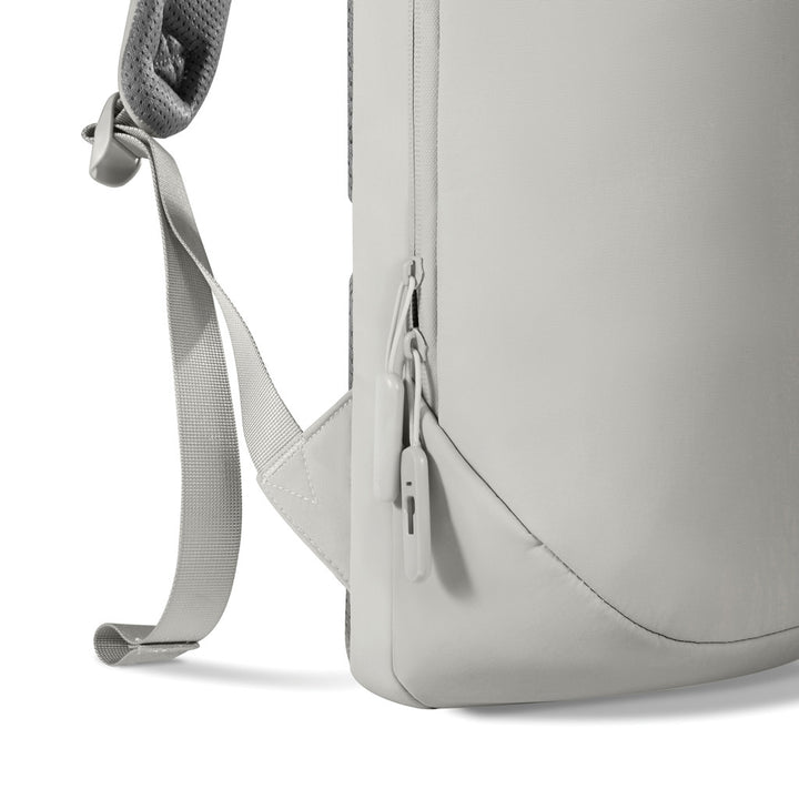XD Design Bobby Air | Hırsızlık Önleyici Sırt Çantası, 16" Laptop Uyumlu, 15 L
