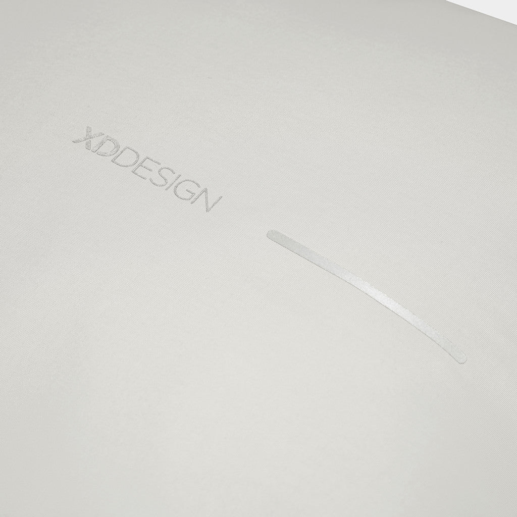 XD Design Bobby Air | Hırsızlık Önleyici Sırt Çantası, 16" Laptop Uyumlu, 15 L