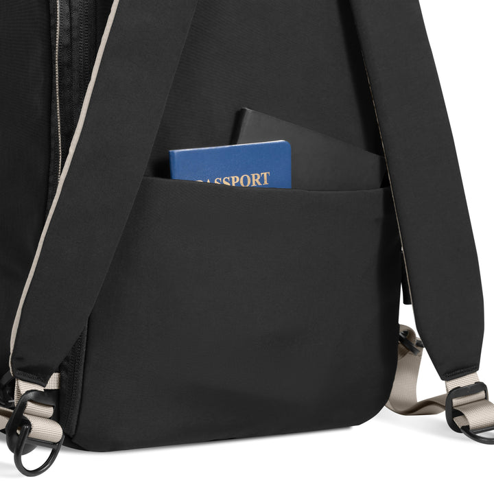 XD Design Switch | Çift Taraflı Kullanılabilen Sırt Çantası, 16" Laptop Uyumlu, 22 L
