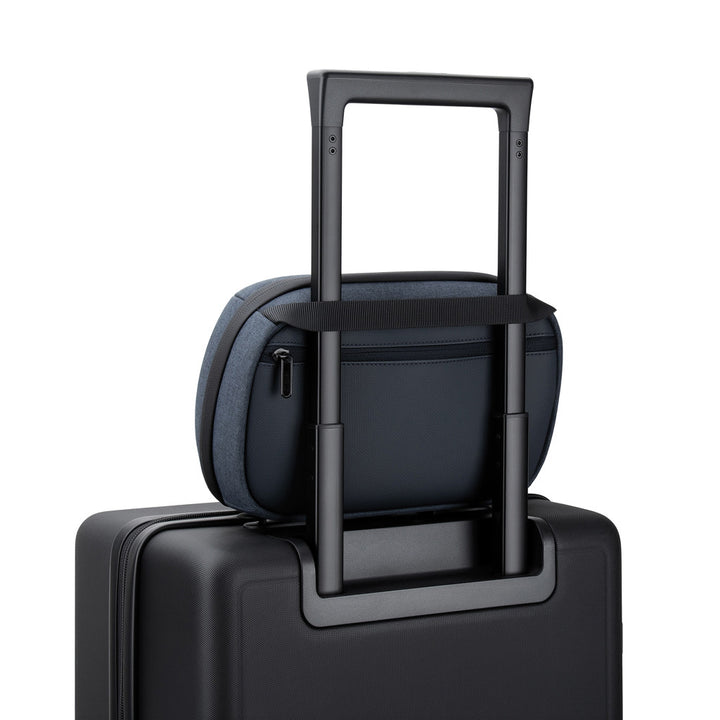 XD Design | Islak Kuru Bölmeli Seyahat Organizer Çantası, 8" Tablet Uyumlu, 2.5 L